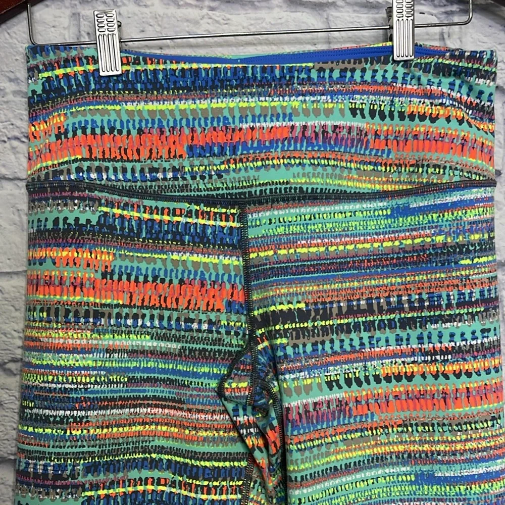 Victoria Secret VSX Sport Leggings Knockout RN#54867 Compression size M